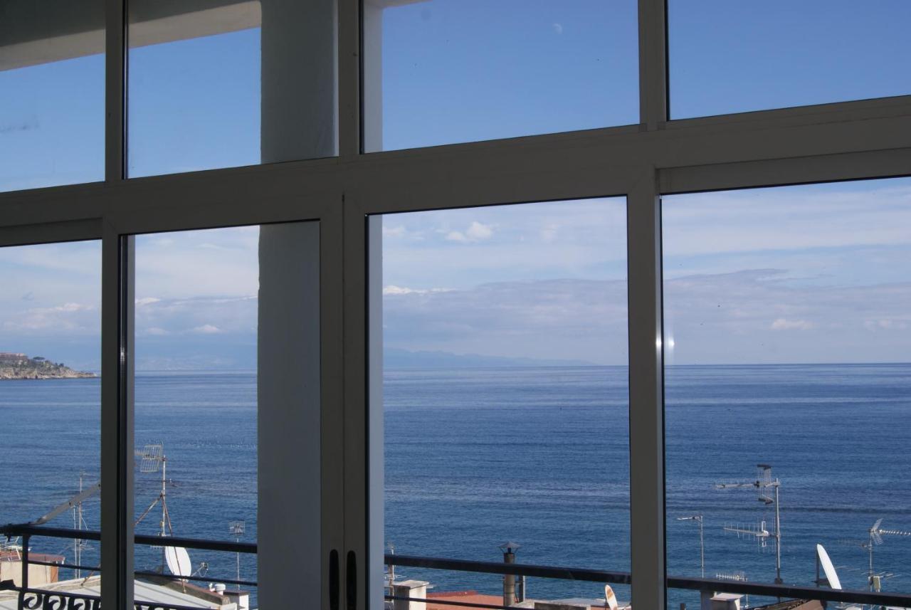 Donna Sicilia 2 Daire Giardini Naxos Dış mekan fotoğraf