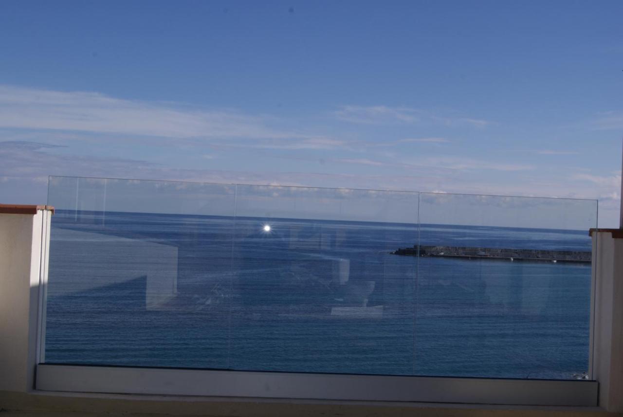 Donna Sicilia 2 Daire Giardini Naxos Dış mekan fotoğraf