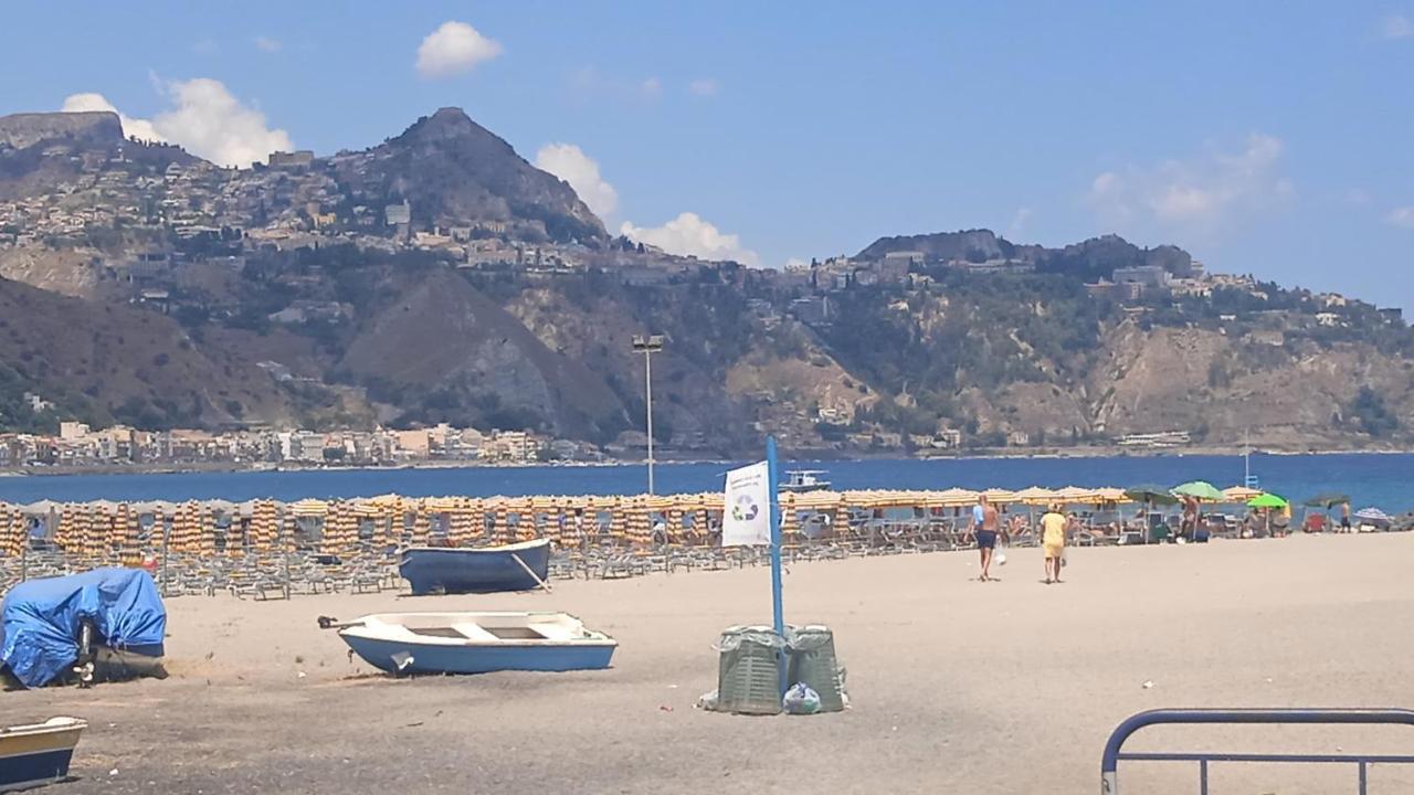 Donna Sicilia 2 Daire Giardini Naxos Dış mekan fotoğraf